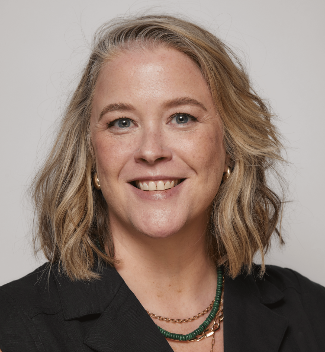 Heather Beal's headshot